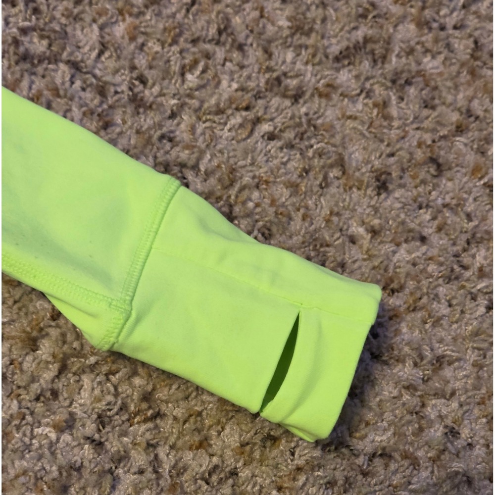 New Balance Trinamic Fluorescent Jacket Women's Size Large Green Finger Holes - Picture 7 of 10